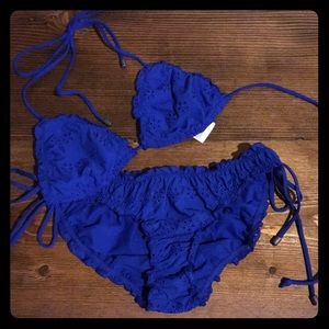 FLASH SALE💥Abercrombie&Fitch eyelet bikini set XS